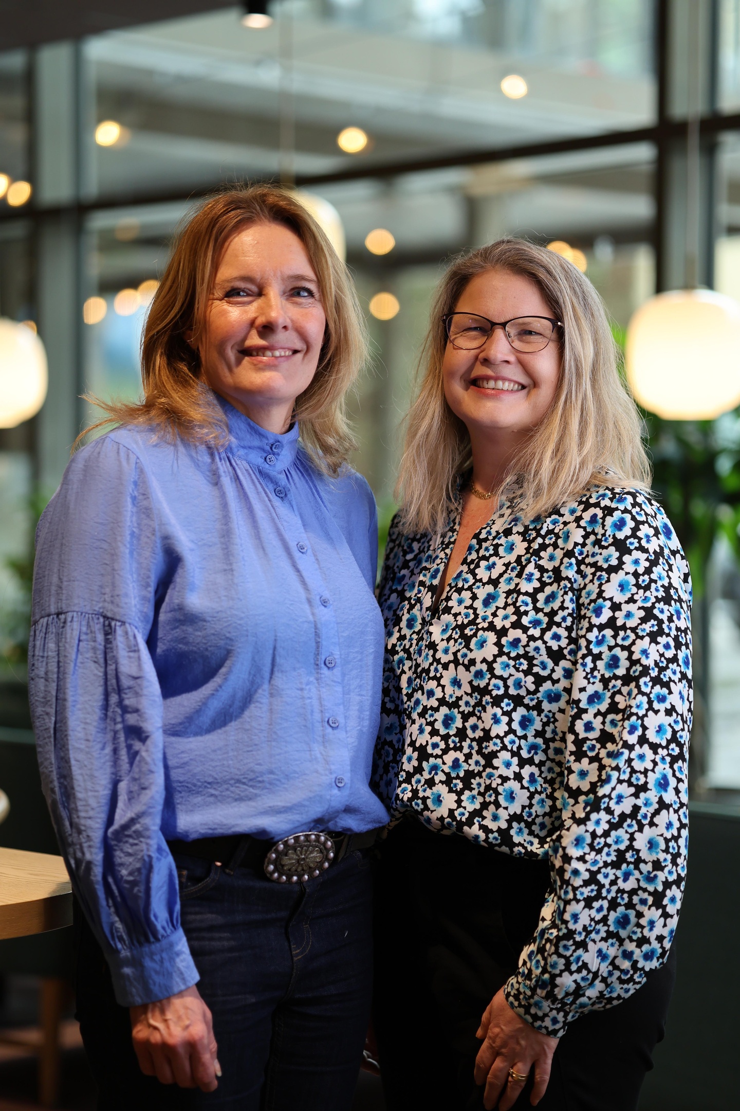 Lisa och Anna, patienter hos Dr Alette 